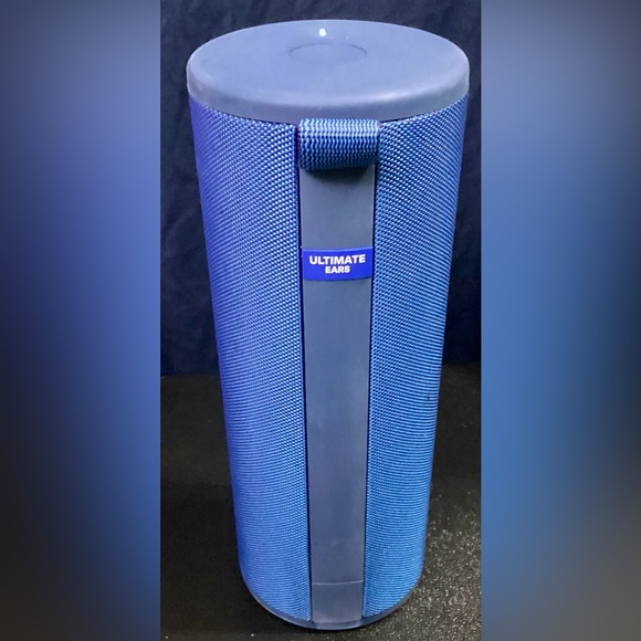 Ultimate Ears MEGABOOM 3 Portable Waterproof Bluetooth Speaker-Lagoon Blue - Picture 2 of 4